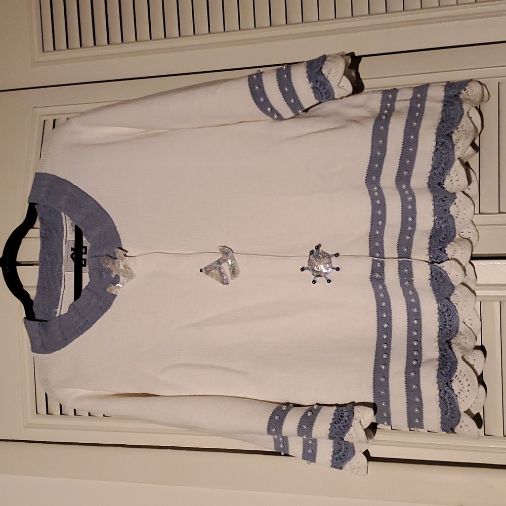 Like new! Vintage Storybook Knits it's a shore thing sweater